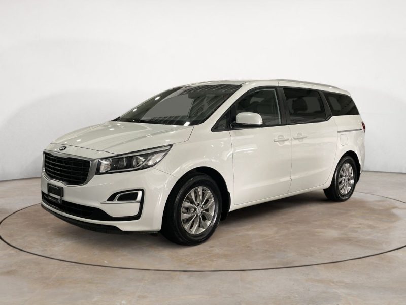 KIA SEDONA BLANCO 2020 8AL