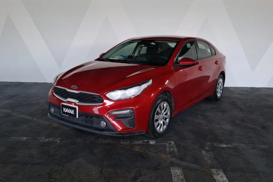 KIA FORTE ROJO 2021 UWD