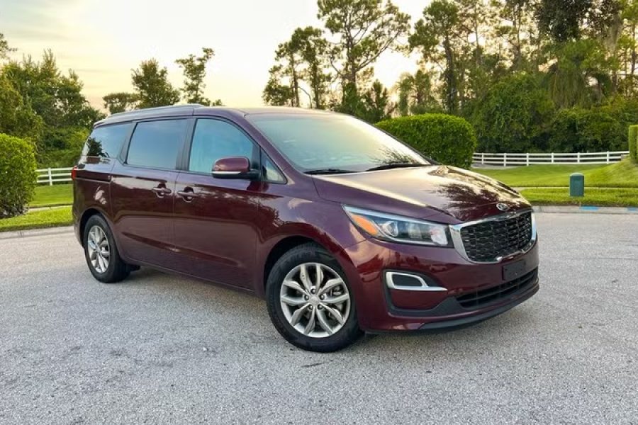 KIA SEDONA VINOTINTO 2020 4DY