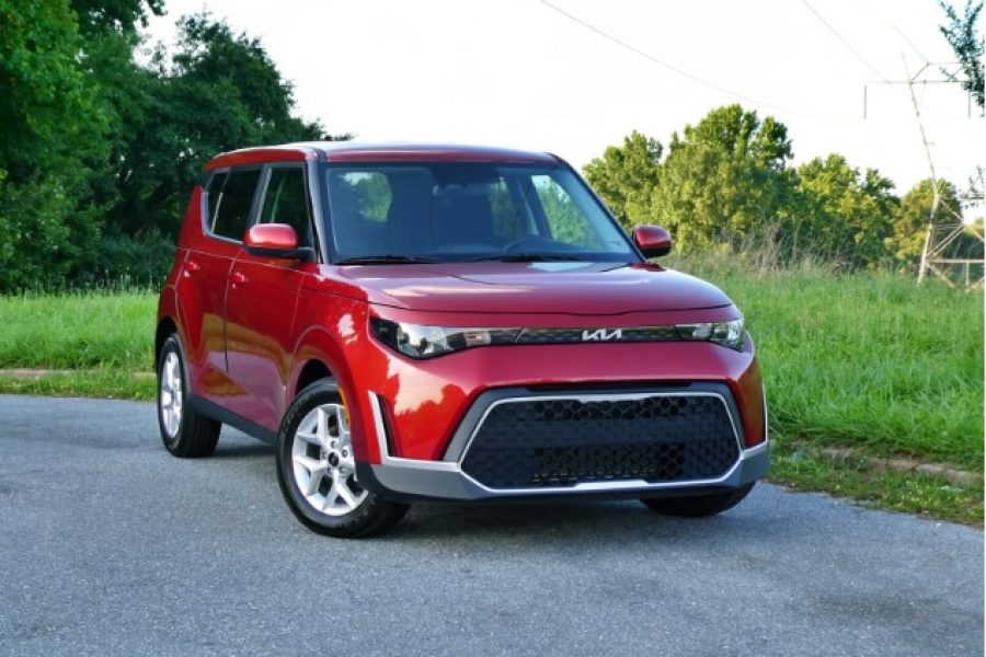 KIA SOUL ROJO 2024 7AL
